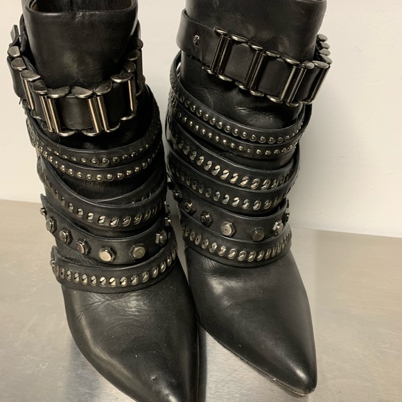 Lamb black booties - Picture 2 of 3